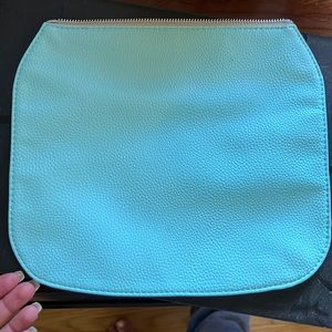 Thirty-one bag flap